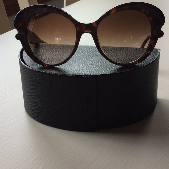 Prada Accessories - PRADA Sunglasses